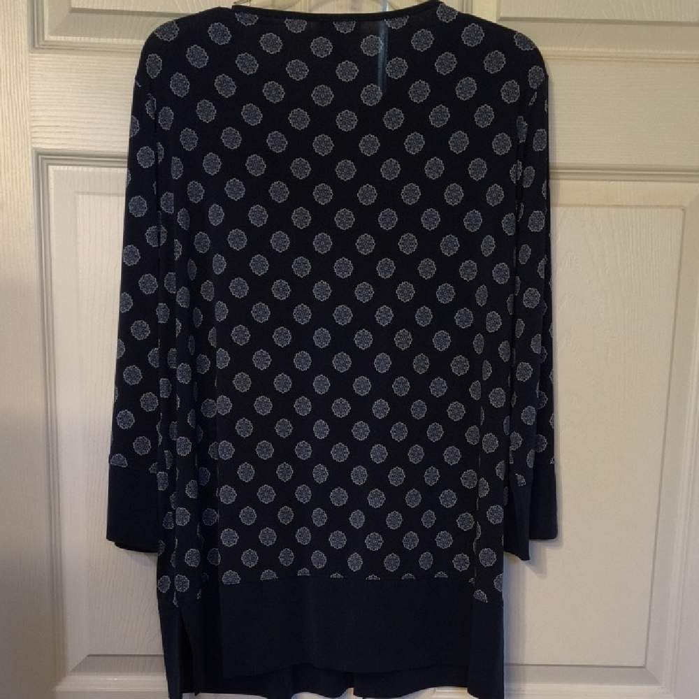 Jones New York Navy and White Polka Dot Tunic - Picture 7 of 7